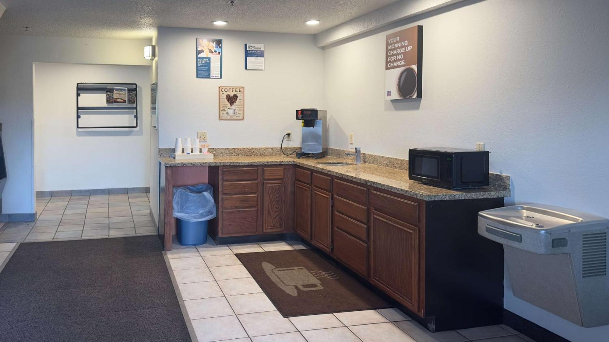 Motel 6-Waterloo, Ia Luaran gambar